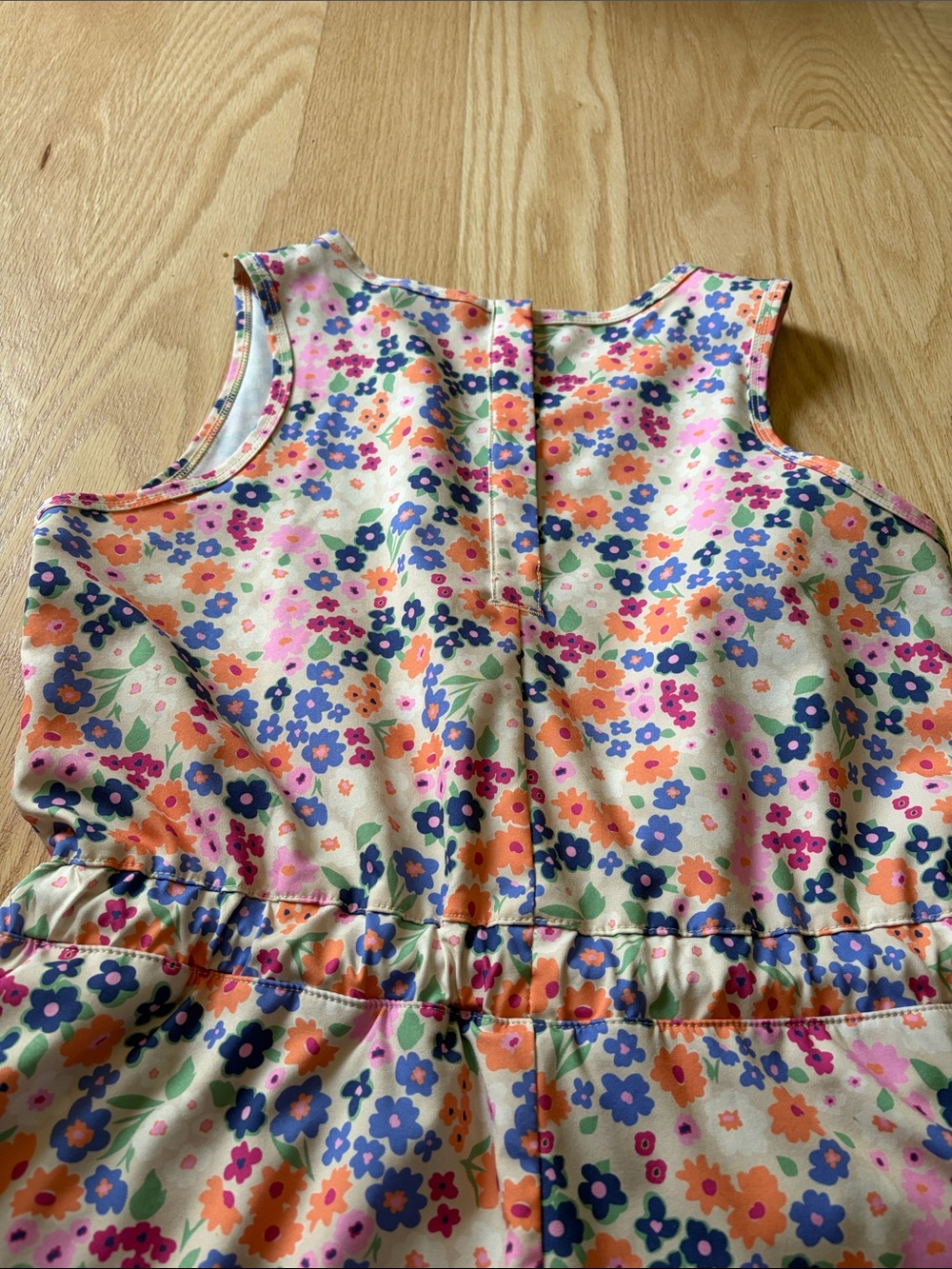 Floral Performance Dress - Picture 8 of 10